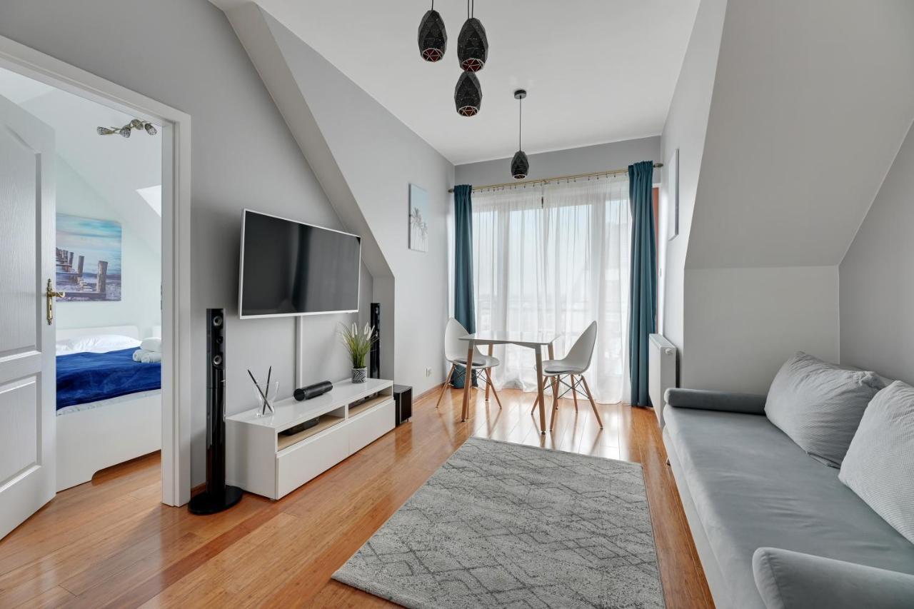 Flatbook - City Center Spa Apartments 6B,C Gdansk Bagian luar foto